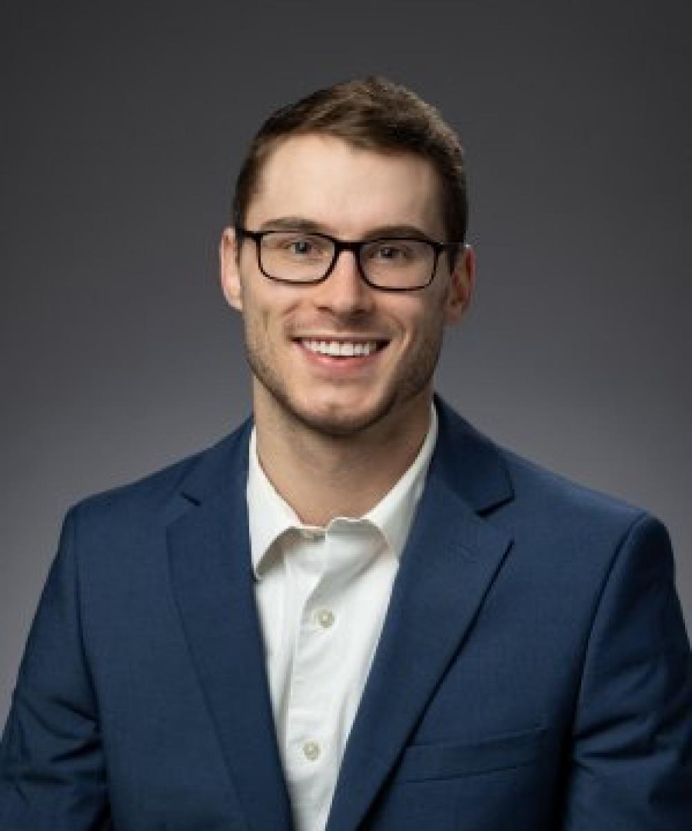 Peter G. Vanbeek | Registered Investment Advisor | KOM Wealth